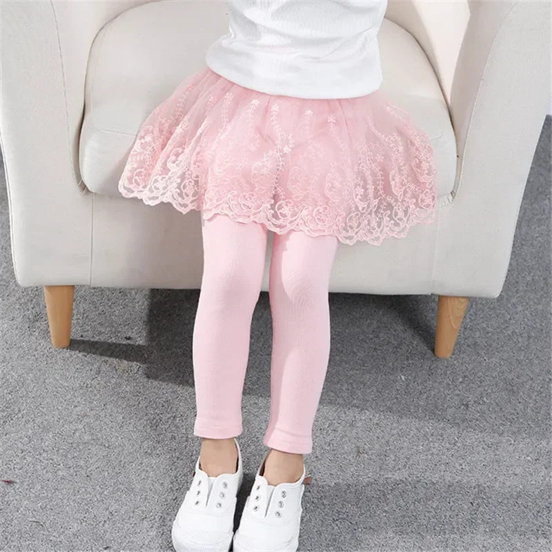 Nuevas mallas para niñas, falda de princesa de encaje, pantalones, falda ajustada para primavera y otoño, pantalones para niños de 2 a 7 años, ropa para niños