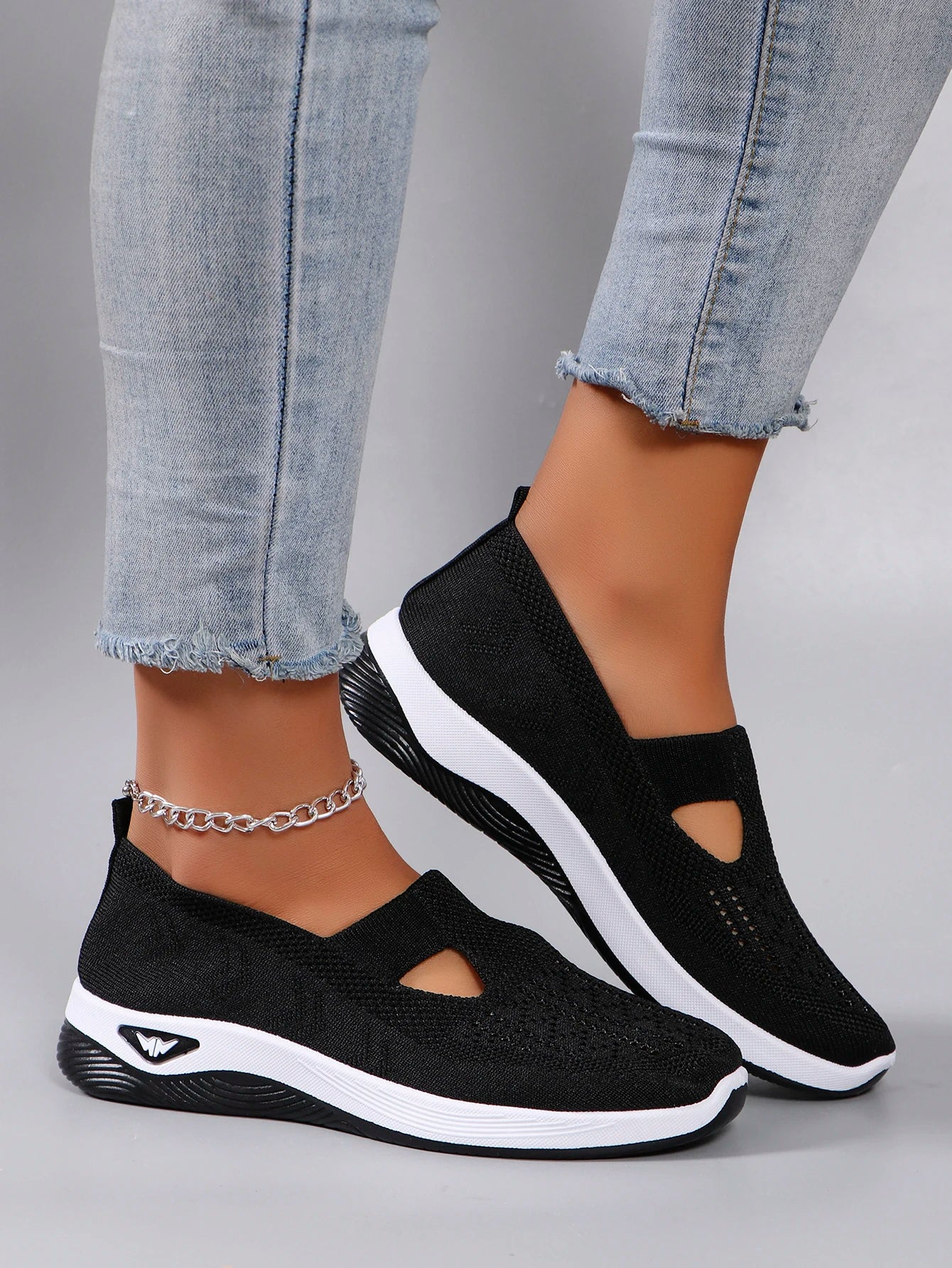 Nuevos zapatos deportivos de primavera para mujer, zapatos deportivos informales a la moda, transpirables, ligeros, antideslizantes, resistentes al desgaste, zapatos planos