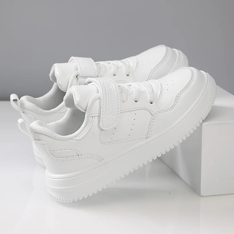 Zapatillas de deporte para niños, zapatos informales de cuero negro, zapatos planos para caminar para estudiantes, calzado deportivo ligero antideslizante para tenis para niñas