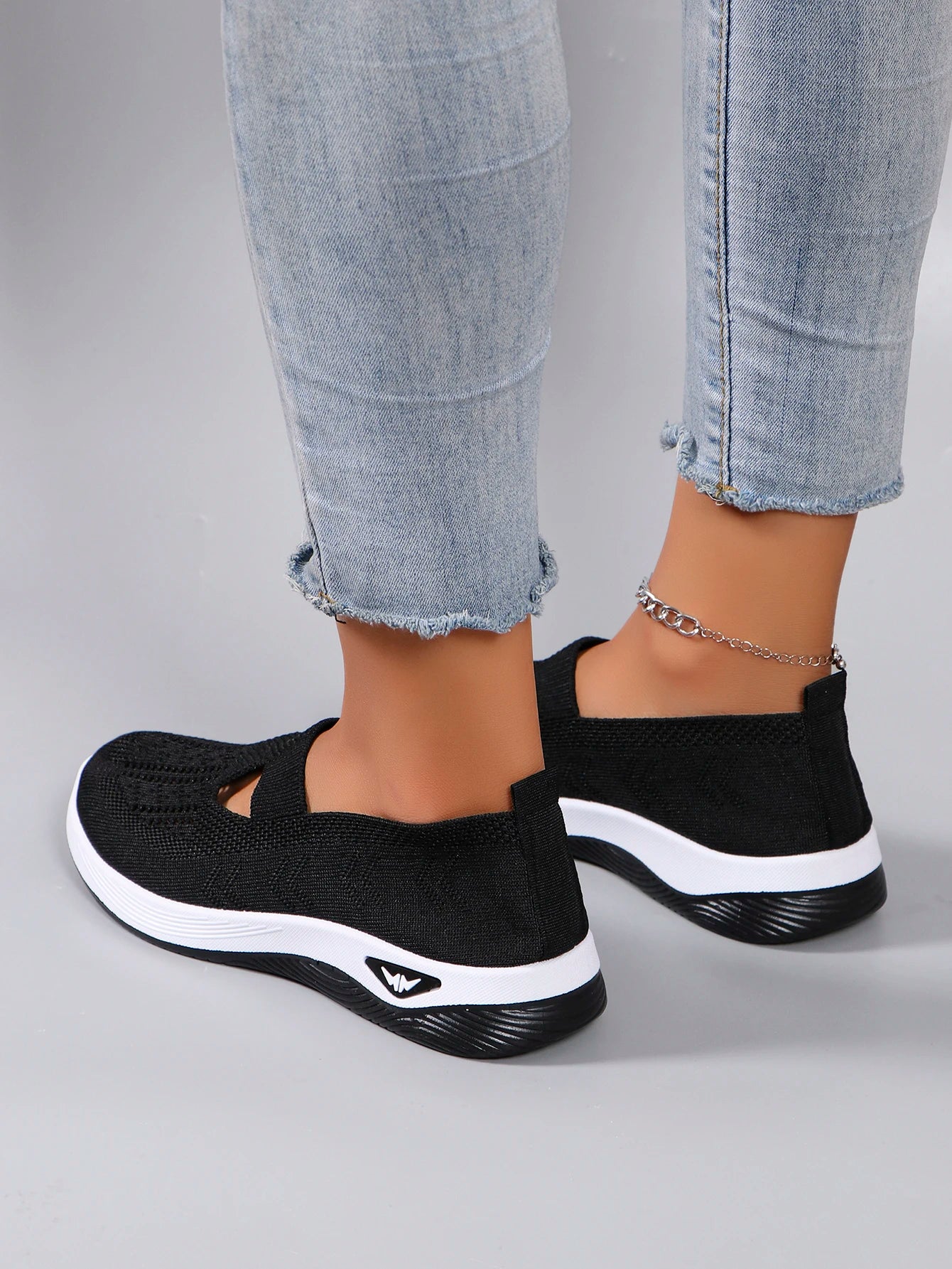 Nuevos zapatos deportivos de primavera para mujer, zapatos deportivos informales a la moda, transpirables, ligeros, antideslizantes, resistentes al desgaste, zapatos planos