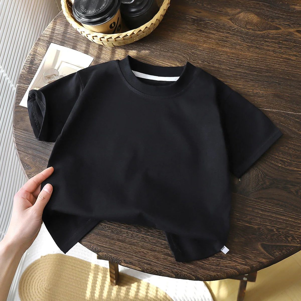 Camiseta de manga corta de algodón para niños, camiseta blanca, roja y negra, ropa de verano para bebés, Tops para niños