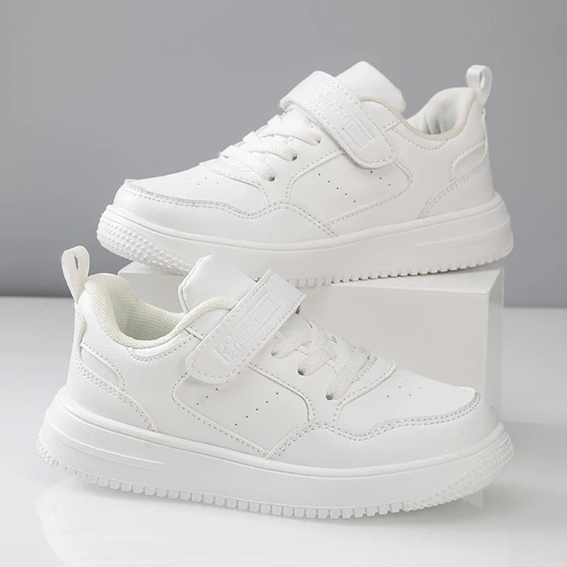Zapatillas de deporte para niños, zapatos informales de cuero negro, zapatos planos para caminar para estudiantes, calzado deportivo ligero antideslizante para tenis para niñas