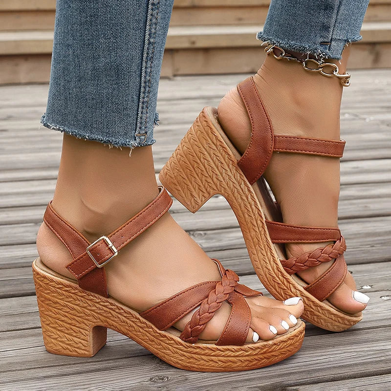 Sandalias de tacón alto trenzadas para mujer, sandalias de gladiador con plataforma gruesa de verano 2024, zapatos informales de playa con correas en el tobillo para vacaciones