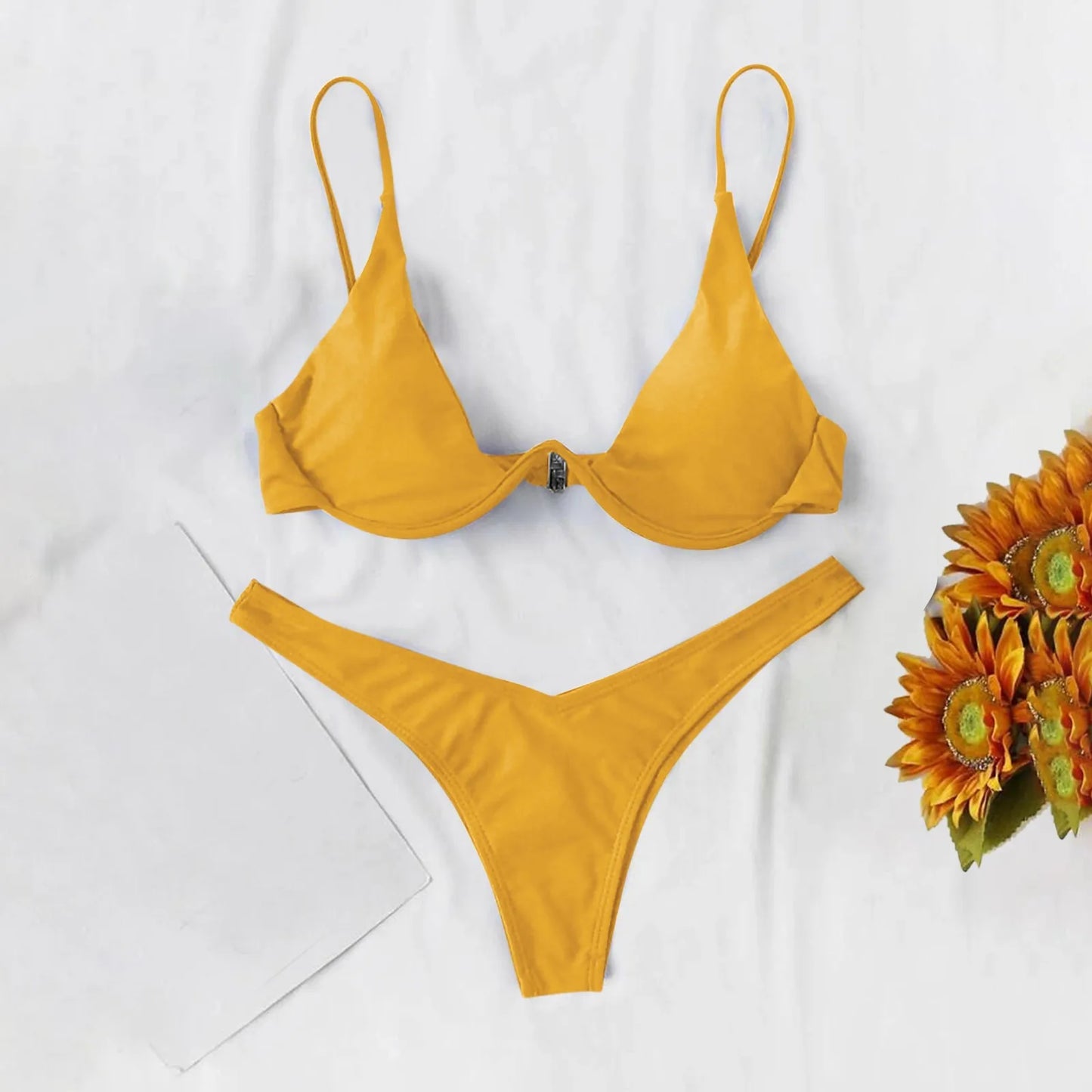 Bikini Sexy con aros para Mujer, traje de baño rojo liso con sujetador de realce, Tanga, traje de baño con cuello Halter y cuello de pico, Mini microtanga 2024