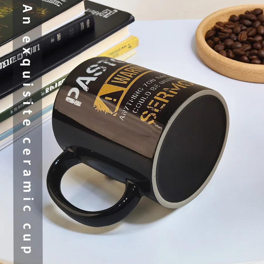 ¡1 taza de café de porcelana de 11 oz! Esta taza de café novedosa no es solo un recipiente; Es una dosis diaria de alegría para que tu cafetera