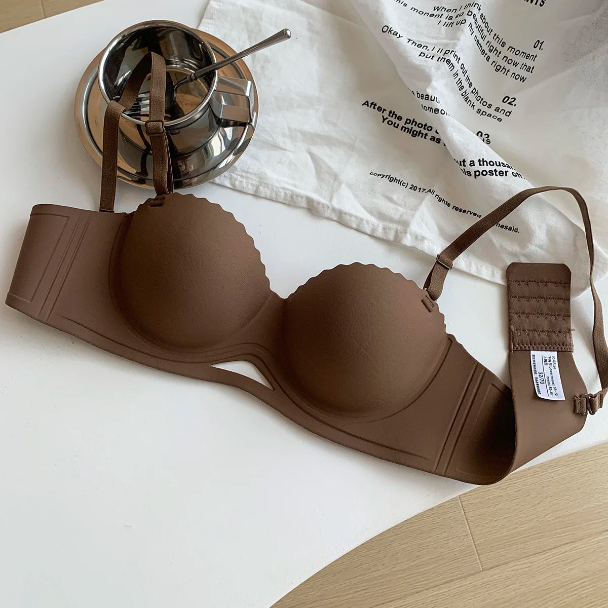 Sujetador sin costuras para mujer, ropa interior push-up con correas desmontables, sujetadores para pechos pequeños, lencería íntima Sexy para mujer