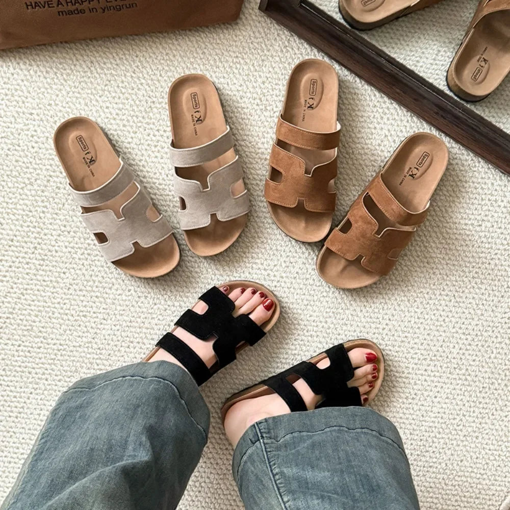 Diapositivas de moda 2025 para mujer: zapatillas de exterior con suela gruesa ajustable