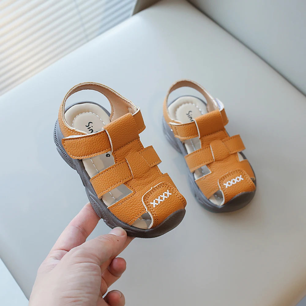 Sandalias deportivas de verano para niños, sandalias Vintage de cuero PU para niño, sandalias antideslizantes de suela blanda para chico, zapatos de verano a la moda