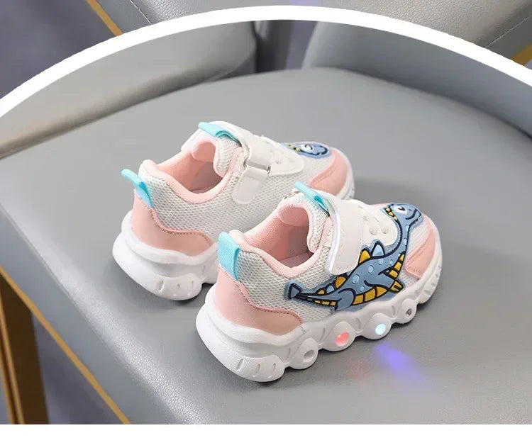 Zapatillas de deporte informales con dibujos animados para niños y niñas, zapatos de iluminación transpirables con malla LED, zapatos iluminados para bebés
