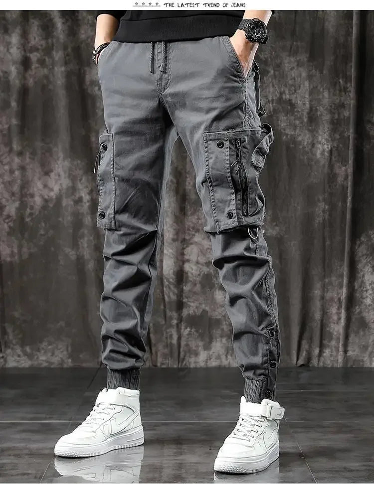 Pantalones Cargo de moda para hombre, pantalones ajustados de estilo informal, holgados, estilo americano, pantalones de pie pequeños con múltiples bolsillos, color negro, primavera y otoño