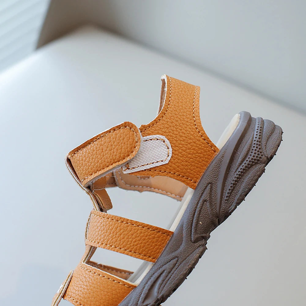 Sandalias deportivas de verano para niños, sandalias Vintage de cuero PU para niño, sandalias antideslizantes de suela blanda para chico, zapatos de verano a la moda