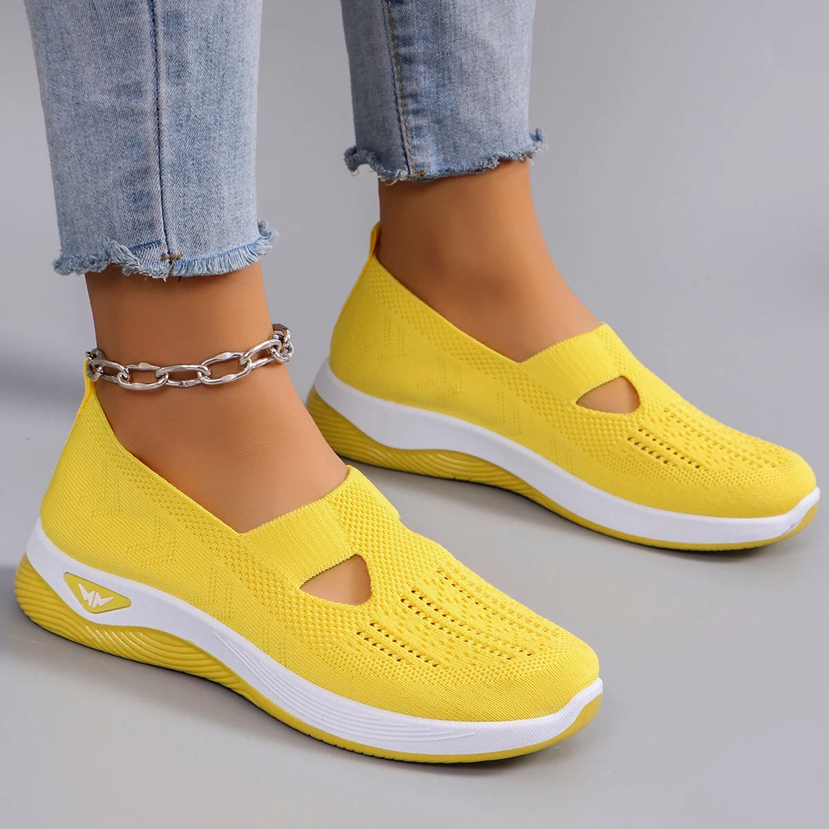 Nuevos zapatos deportivos de primavera para mujer, zapatos deportivos informales a la moda, transpirables, ligeros, antideslizantes, resistentes al desgaste, zapatos planos