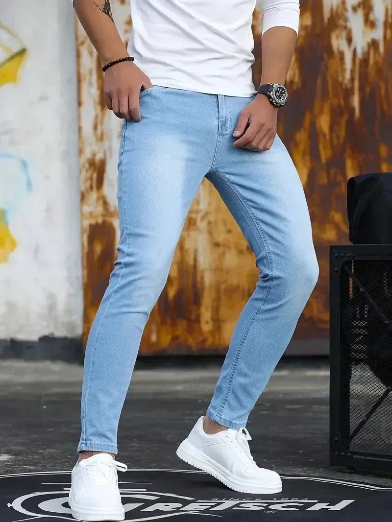 2025 primavera nuevos hombres Slim Fit clásico pantalones vaqueros ajustados Casual estilo callejero Casual hombres pantalones vaqueros ajustados hombre Slim Fit lápiz Denim azul