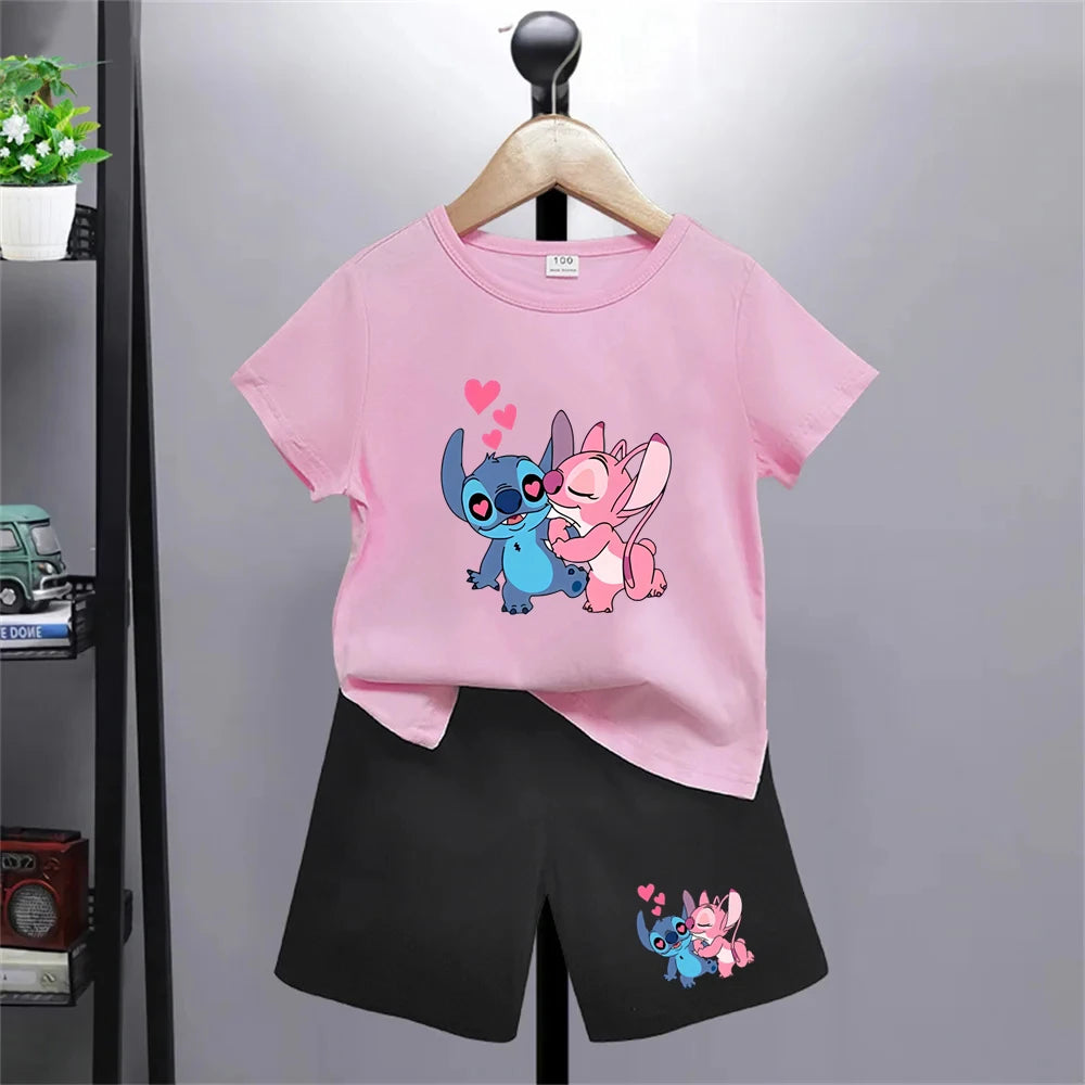 Camiseta de punto de Disney con dibujos animados de verano para niñas, camisetas rojas y rosas para niños, ropa superior, camisetas de moda para niños, conjunto de pantalones cortos para niños de 3 a 12 años