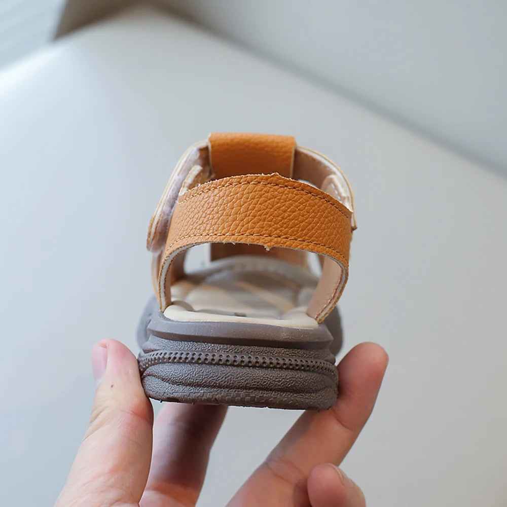 Sandalias deportivas de verano para niños, sandalias Vintage de cuero PU para niño, sandalias antideslizantes de suela blanda para chico, zapatos de verano a la moda