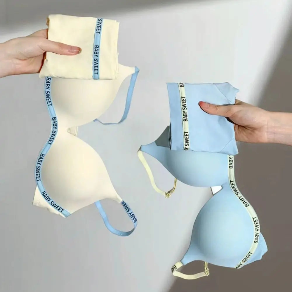 Sujetador inalámbrico con letras ultrafinas a la moda, correa ajustable, Copa 3/4, sujetador sin costuras con escote en V profundo, sujetador de realce antideslizante de estilo coreano para playa