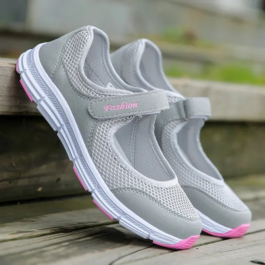 Zapatos vulcanizados transpirables para mujer, zapatillas de deporte de malla transpirable a la moda, zapatos de trabajo informales para caminar, color blanco