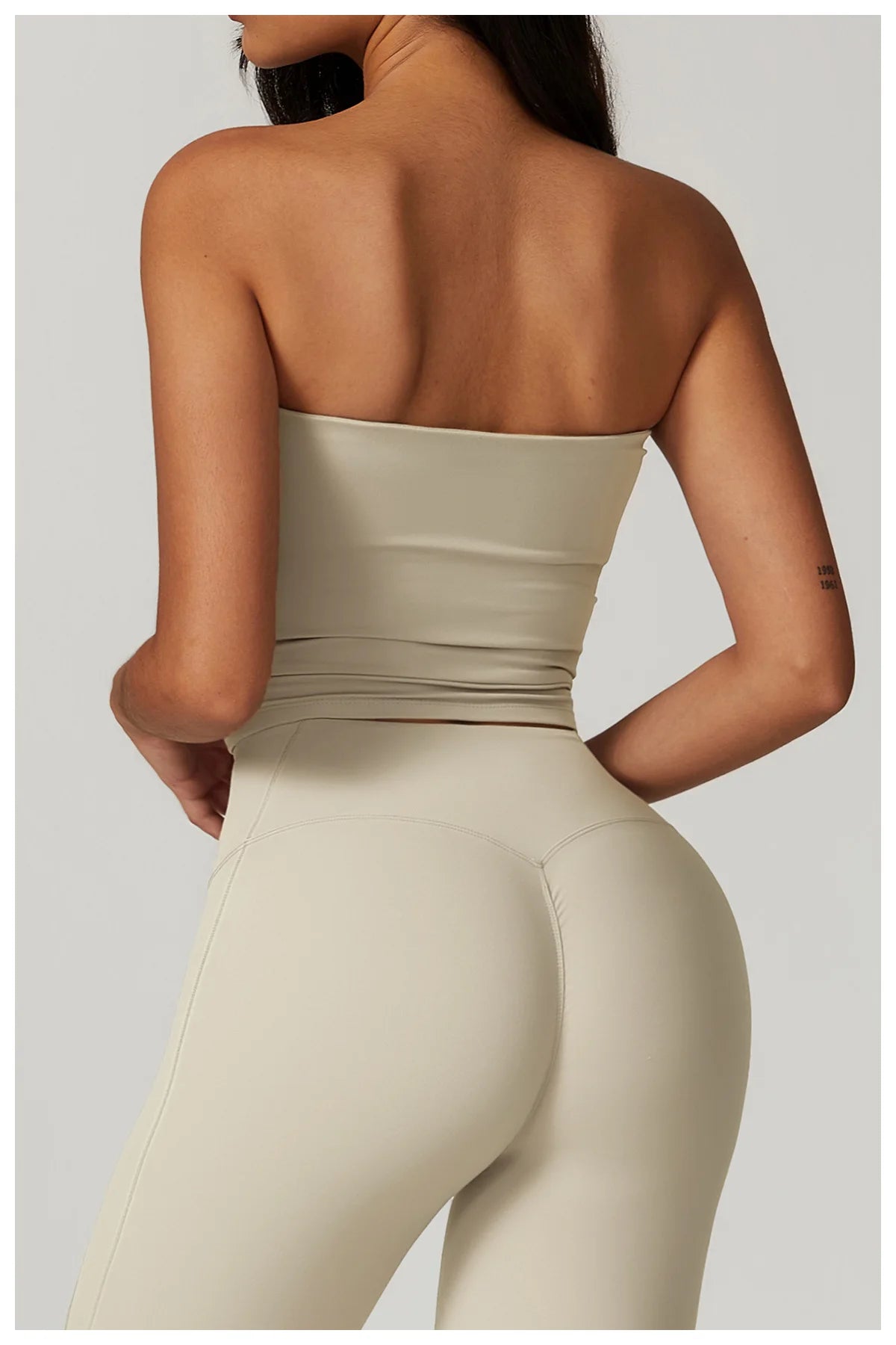 Chaleco de Yoga sin tirantes para mujer, Sujetador deportivo Sexy con parte de atrás bonita para mujer, ropa interior para gimnasio, Top deportivo de secado rápido que absorbe los golpes