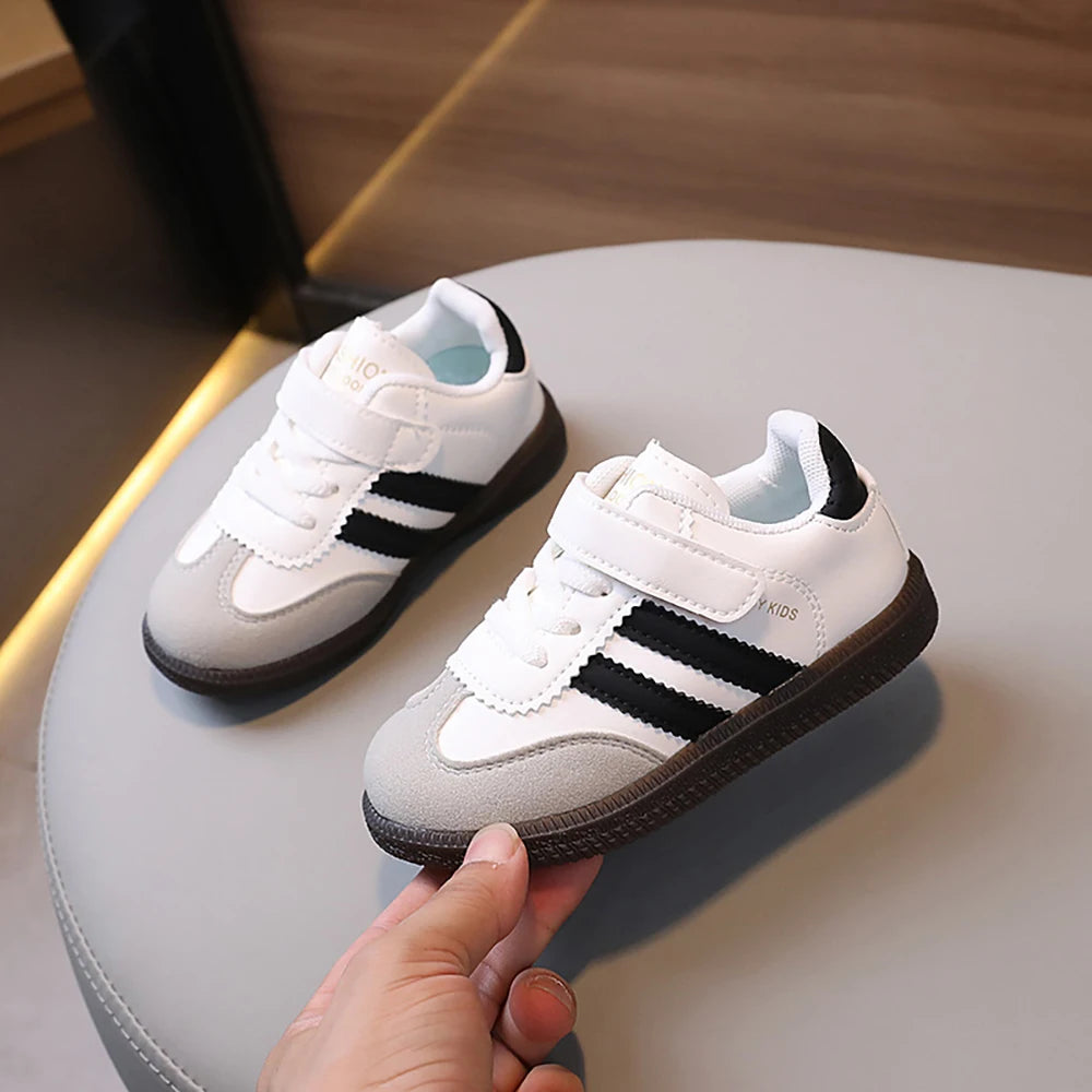 Zapatos deportivos de moda para niños, zapatillas ergonómicas de cuero PU para niños, zapatillas de deporte de suela blanda para niños, zapatillas de tenis para niños y niñas