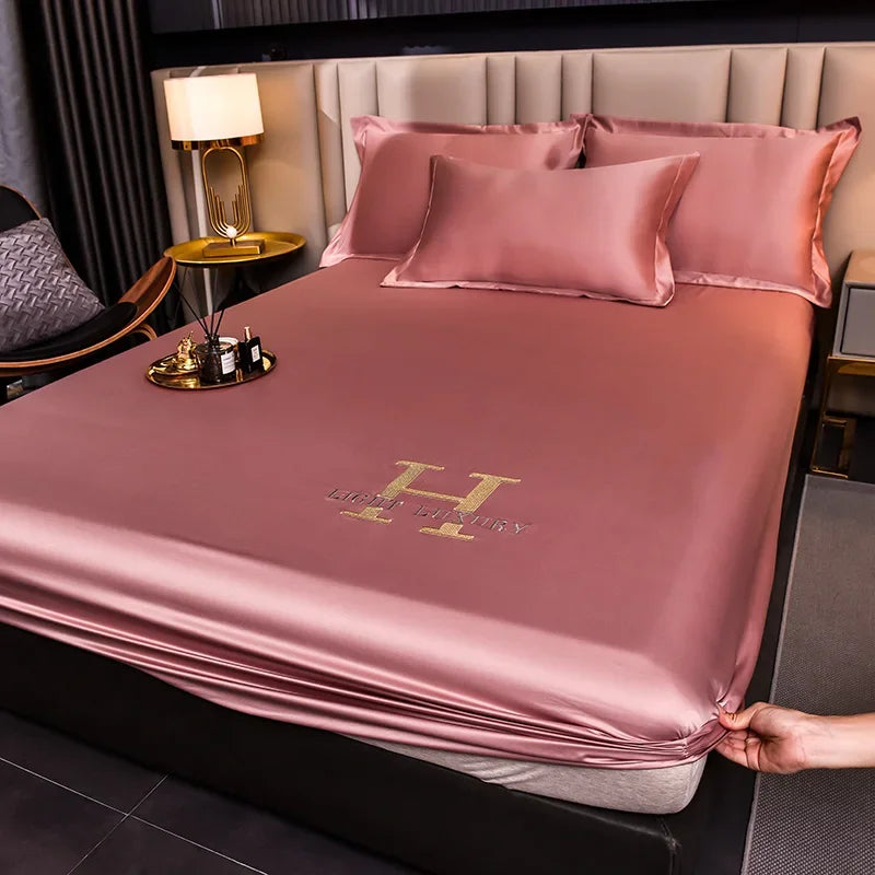 Sábana bajera de satén de alta gama con banda elástica, Sábana sedosa de Color sólido, funda de colchón antideslizante suave, colchas, ropa de cama