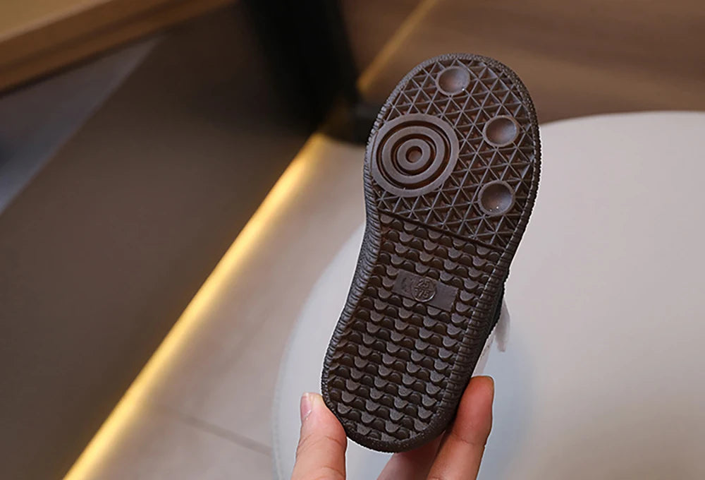 Zapatos deportivos de moda para niños, zapatillas ergonómicas de cuero PU para niños, zapatillas de deporte de suela blanda para niños, zapatillas de tenis para niños y niñas