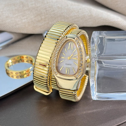Reloj de aleación serpentina de alta calidad a la moda para mujer con caja de diamantes Reloj de pulsera de cuarzo de alta calidad estilo famoso