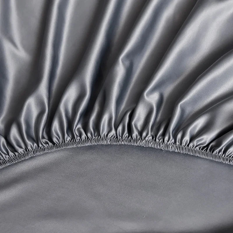 Sábana bajera de satén de alta gama con banda elástica, Sábana sedosa de Color sólido, funda de colchón antideslizante suave, colchas, ropa de cama