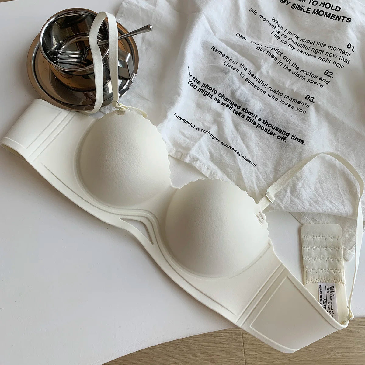 Sujetador sin costuras para mujer, ropa interior push-up con correas desmontables, sujetadores para pechos pequeños, lencería íntima Sexy para mujer