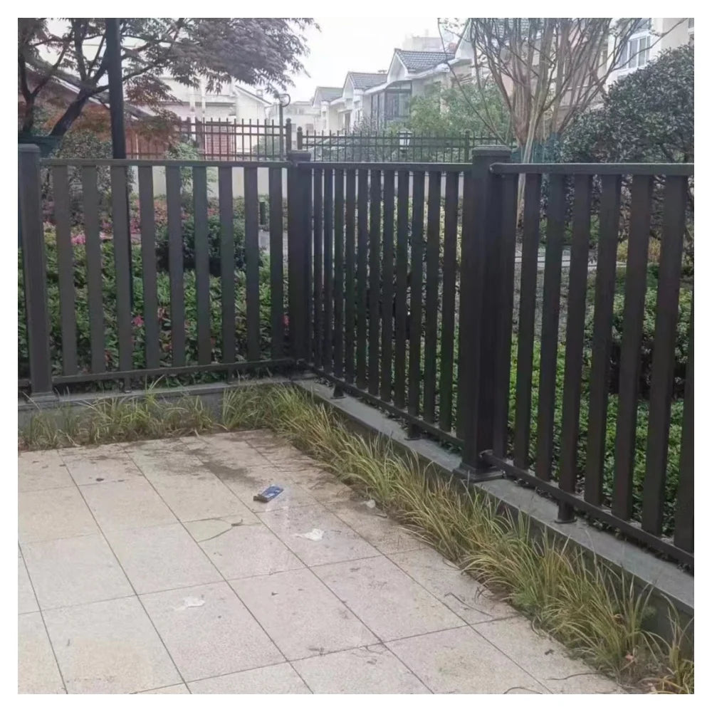 Venta al por mayor de paneles de valla de aluminio, puertas de entrada, paneles de valla de aluminio recubiertos en polvo de alta calidad para jardín