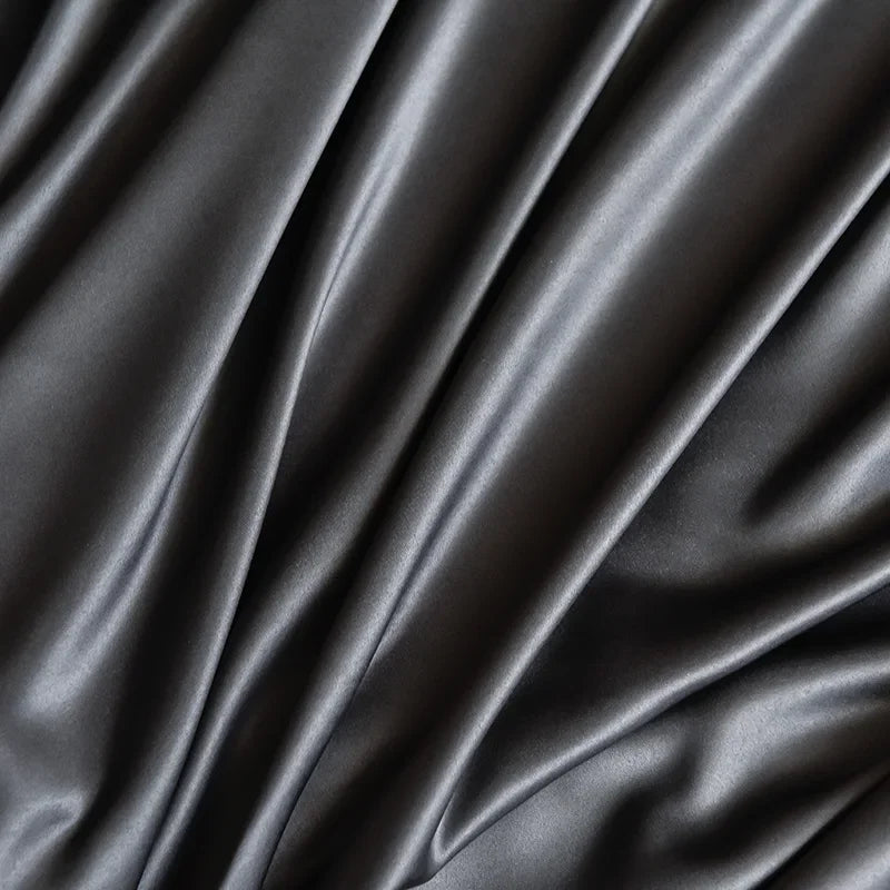 Sábana bajera de satén de alta gama con banda elástica, Sábana sedosa de Color sólido, funda de colchón antideslizante suave, colchas, ropa de cama