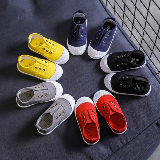 Zapatos infantiles de Color caramelo para niÃ±as, zapatos de lona, zapatillas blancas, zapatos planos cÃ³modos para la escuela para niÃ±os