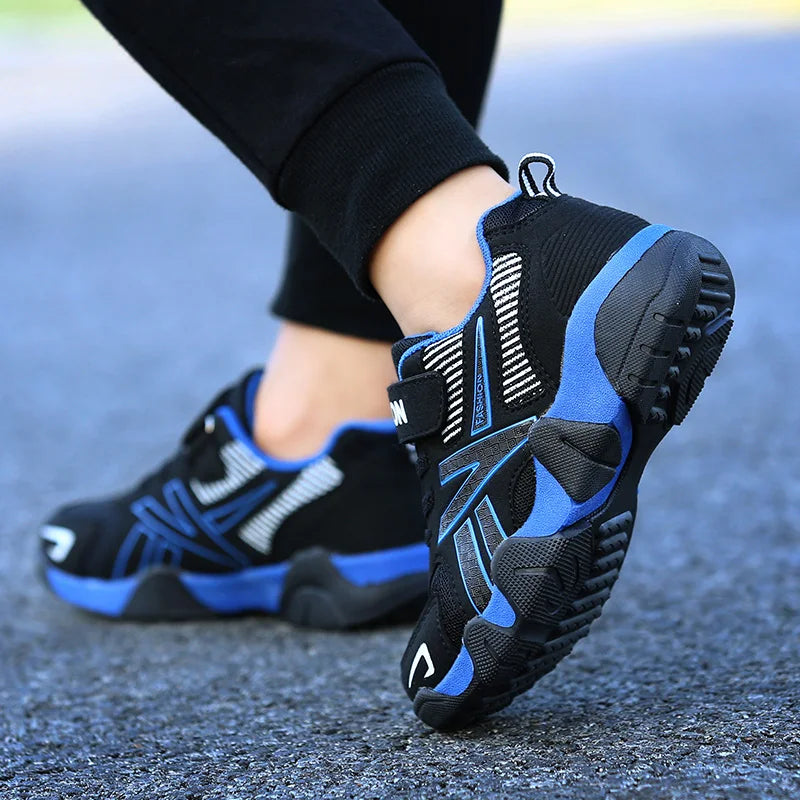 Zapatillas de deporte de moda para niños, zapatos deportivos transpirables de malla para correr, calzado ligero para caminar en la escuela