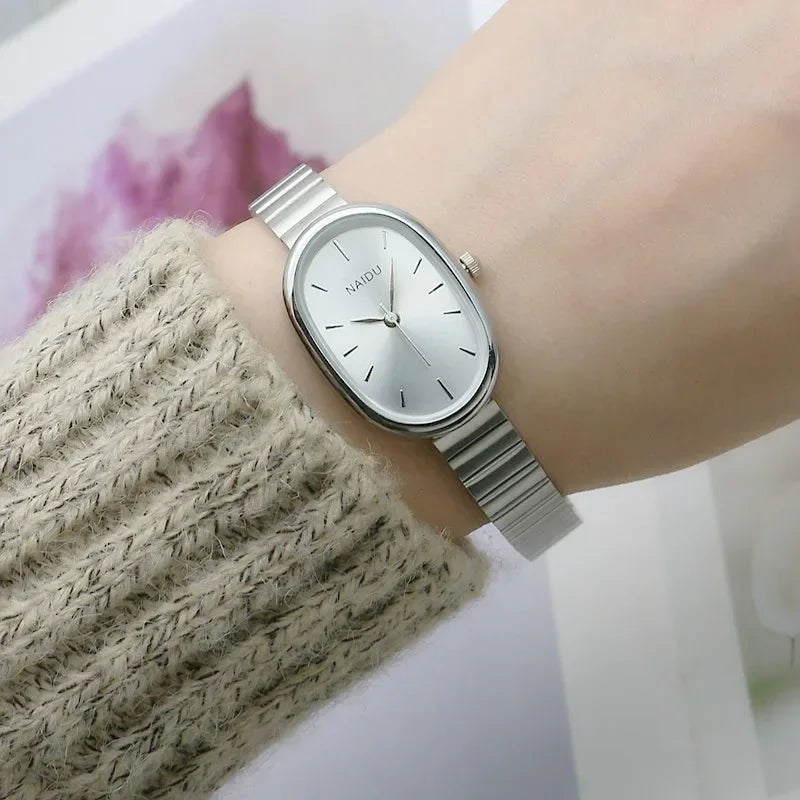 Reloj de cuarzo ovalado con esfera pequeña para mujer, correa de bambú de acero inoxidable, reloj de pulsera de regalo de lujo a la moda para estudiantes y niñas, envío directo